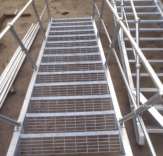 河北鍍鋅鋼格柵踏步廠家規(guī)格都什么價(jià)格？